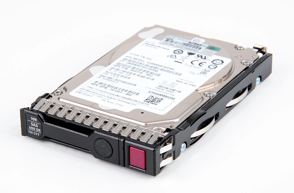 هارد سرور HPE 600GB SAS 10K SFF کریر SC